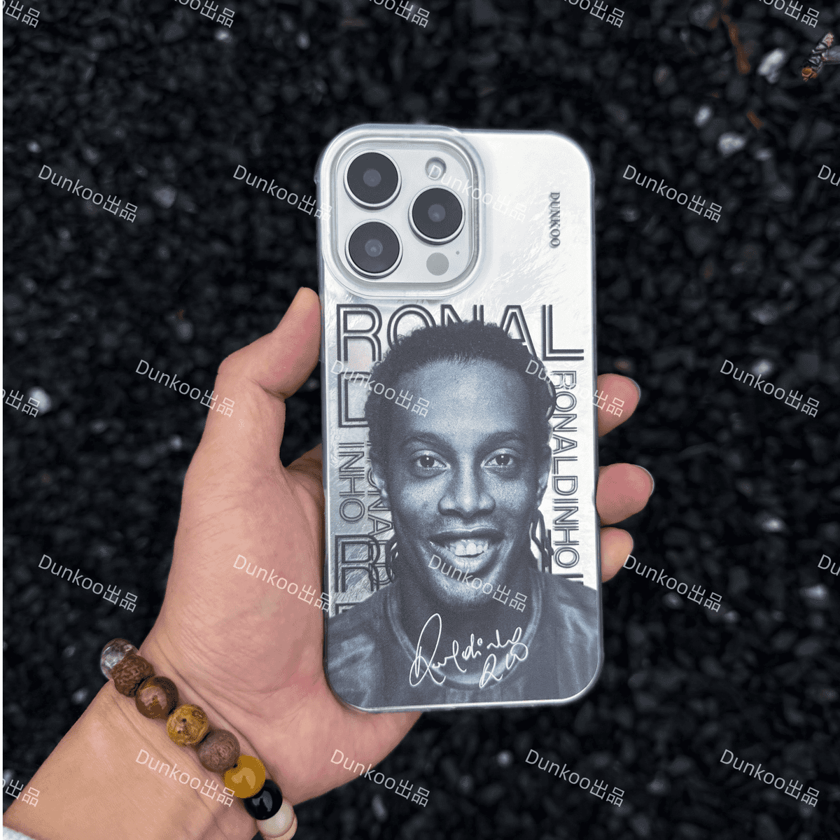 Ronaldinho – The Magician iPhone Case