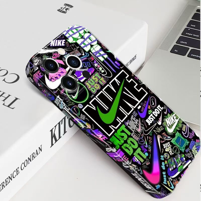 Graffiti-style phone case