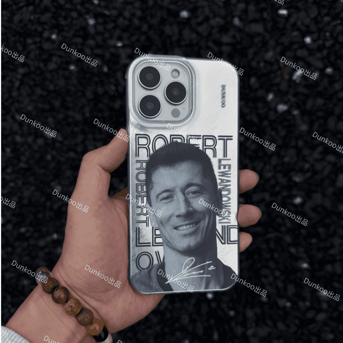 Robert Lewandowski – The Goal Machine iPhone Case