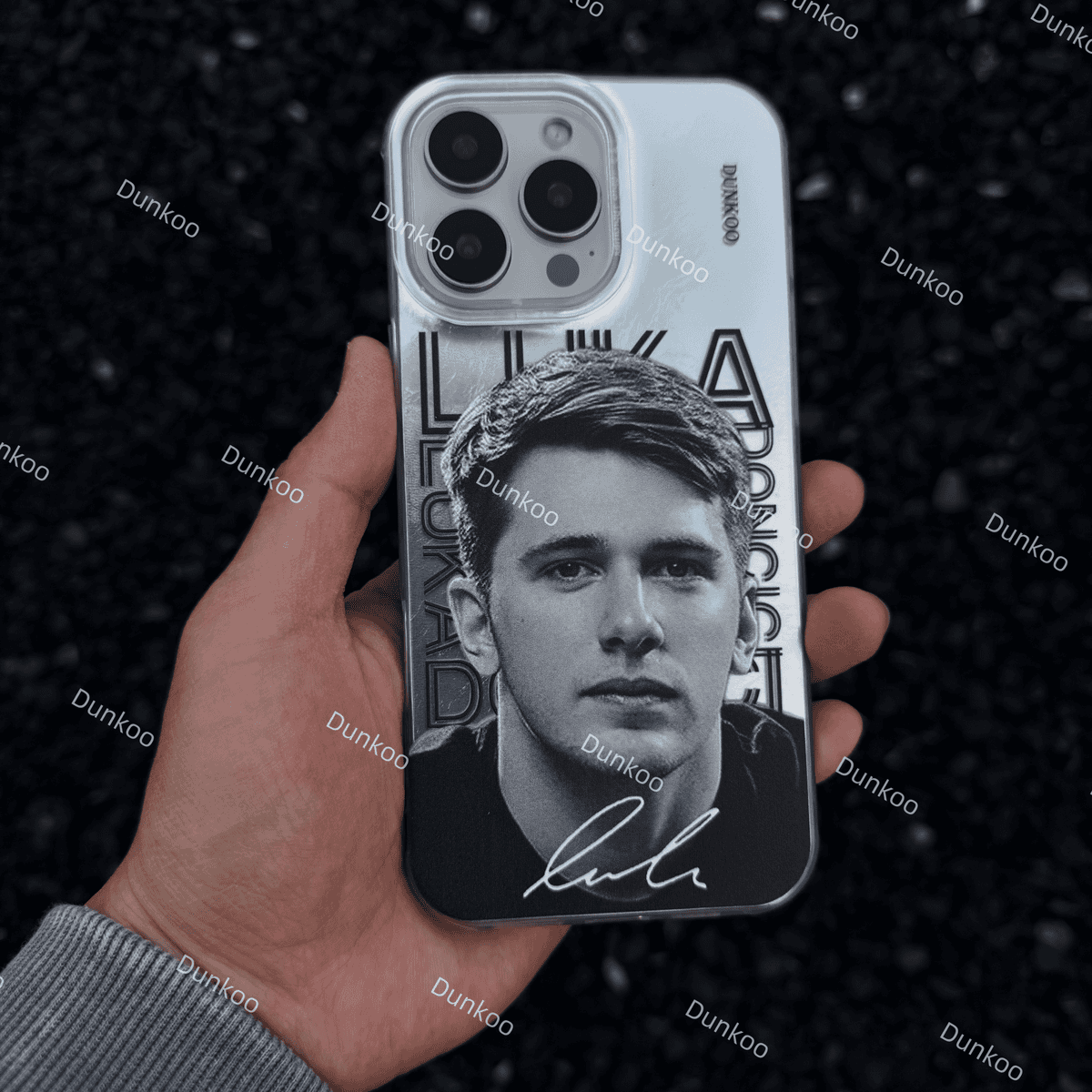 Luka Dončić iPhone Case